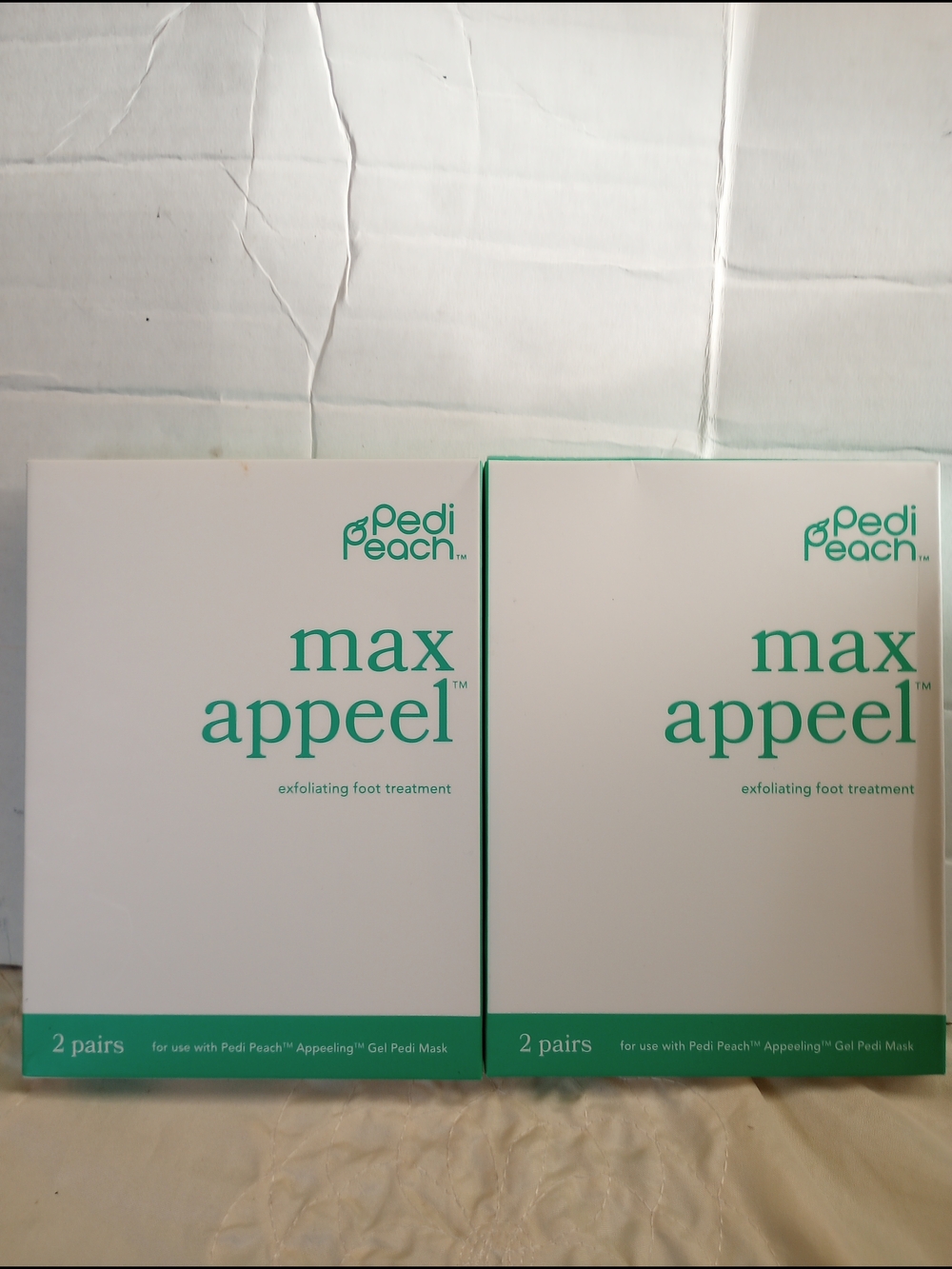 Pedi Peach Max Appeel Exfoliating Foot Treatment - White/Teal Lot Of 2